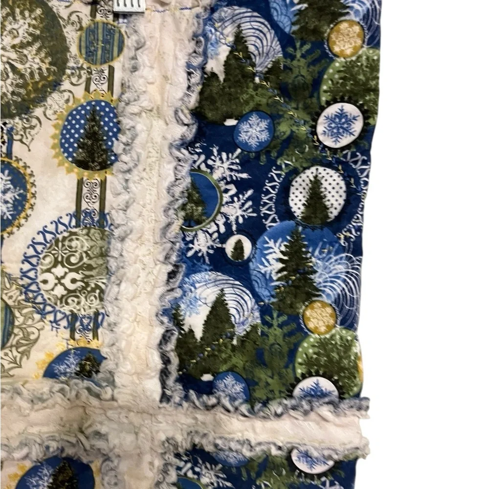 Floral Patchwork Tapestry Christmas quilt